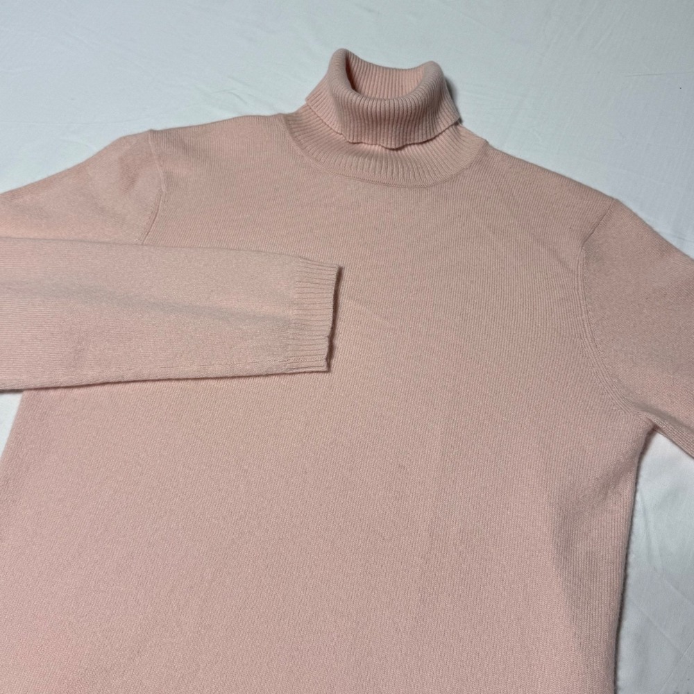 Vintage Marshall Fields 100% Cashmere Turtleneck Sweater Women's Size Large